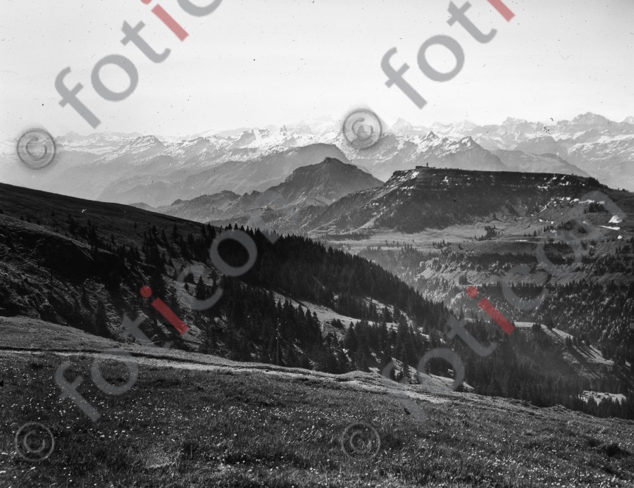 Aussicht Rigi-Kulm | Prospect of Rigi-Kulm (foticon-simon-021-044-sw.jpg)